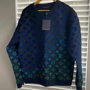 Louis Vuitton sweater size M